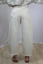 Pantalone cropped con bandana ricamata