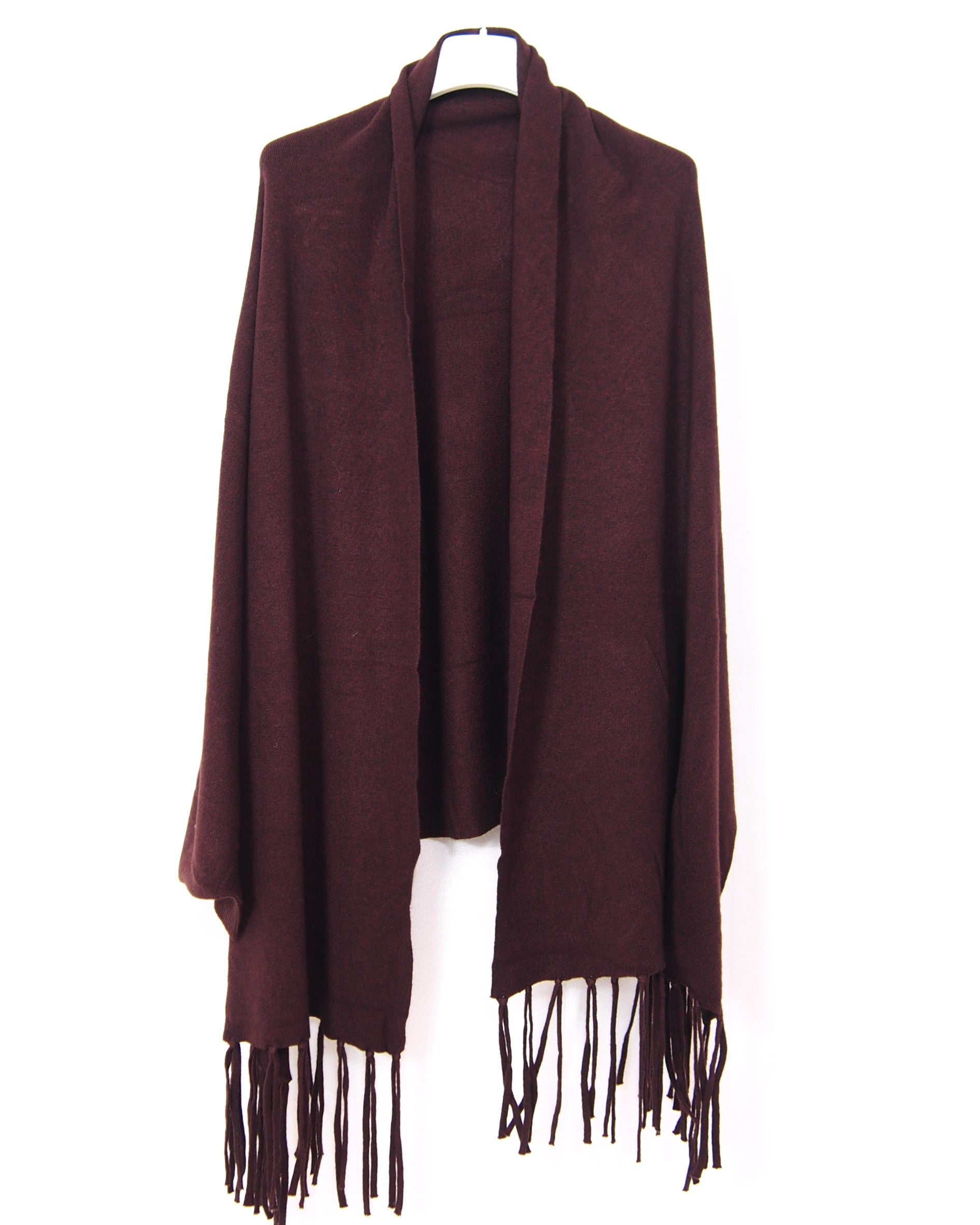 Mantella con frange in Maglia