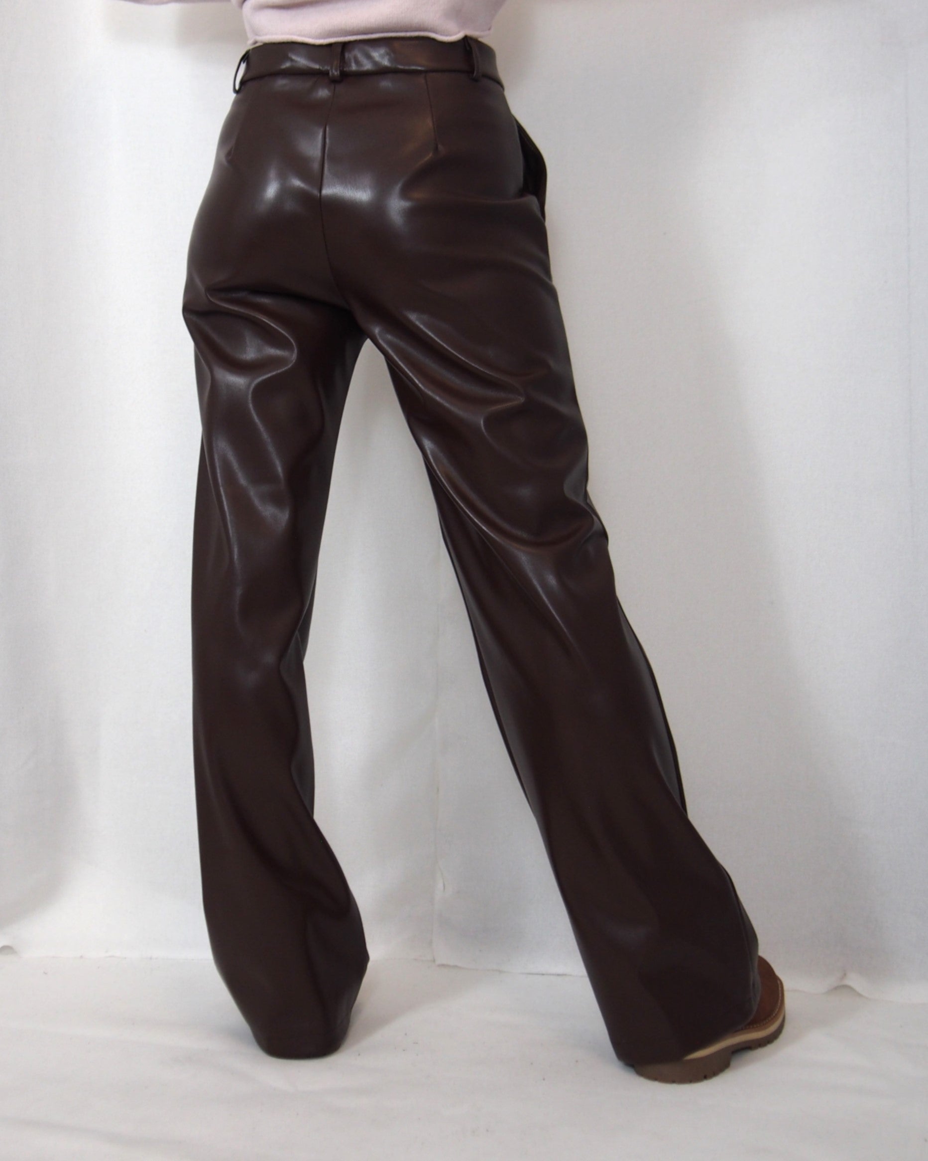 PANTALONE WIDE-LEG IN ECOPELLE "ELEGANCE"