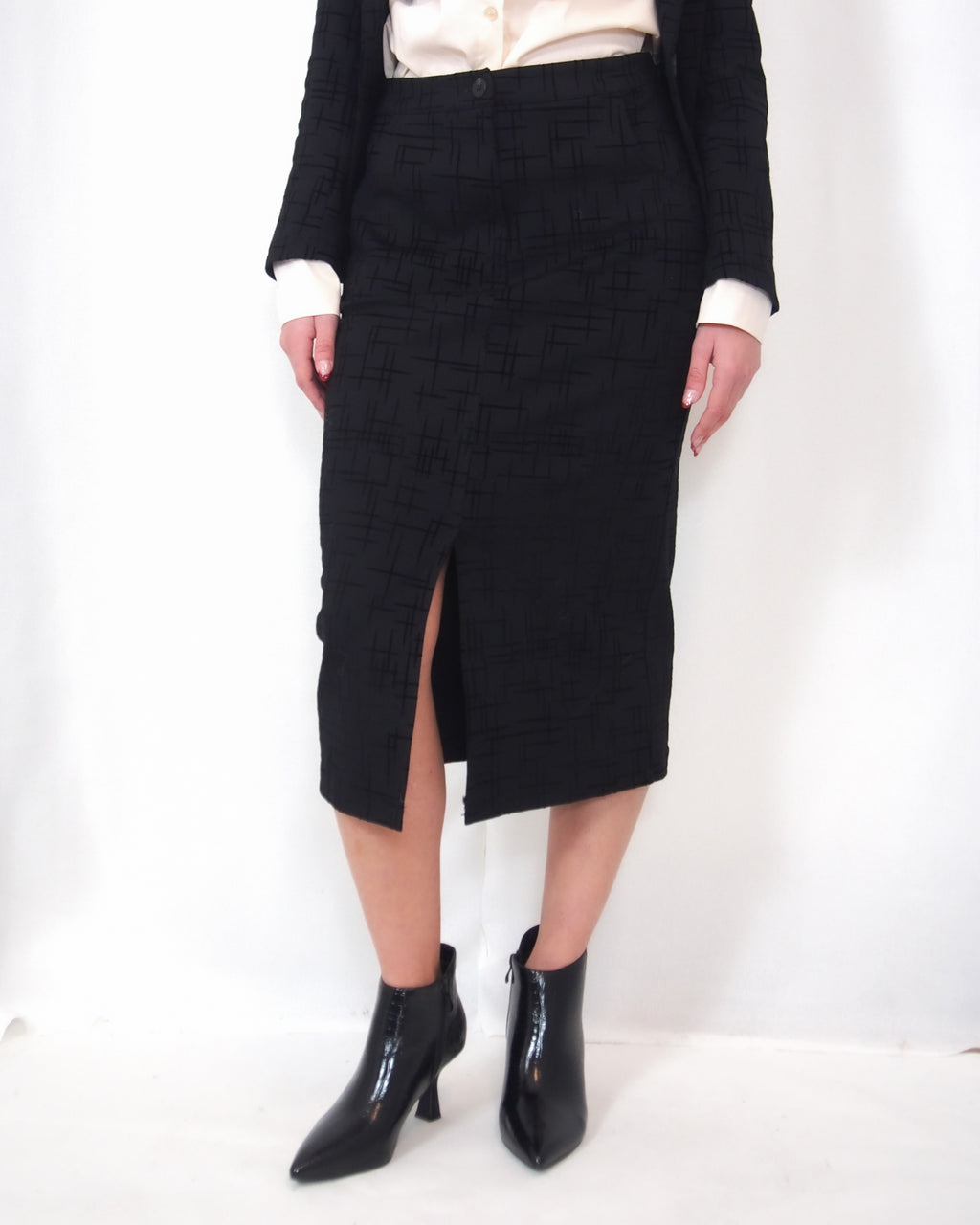 GONNA LONGUETTE NERA CON TEXTURE JACQUARD "OFFICE CHIC"